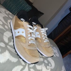 Saucony Shoes NEVER WORN